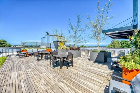 5819 Phinney Avenue N Seattle WA 98103
