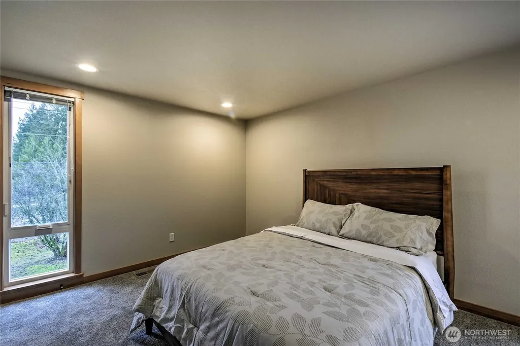 2421 98th Avenue Ct E Edgewood WA 98371