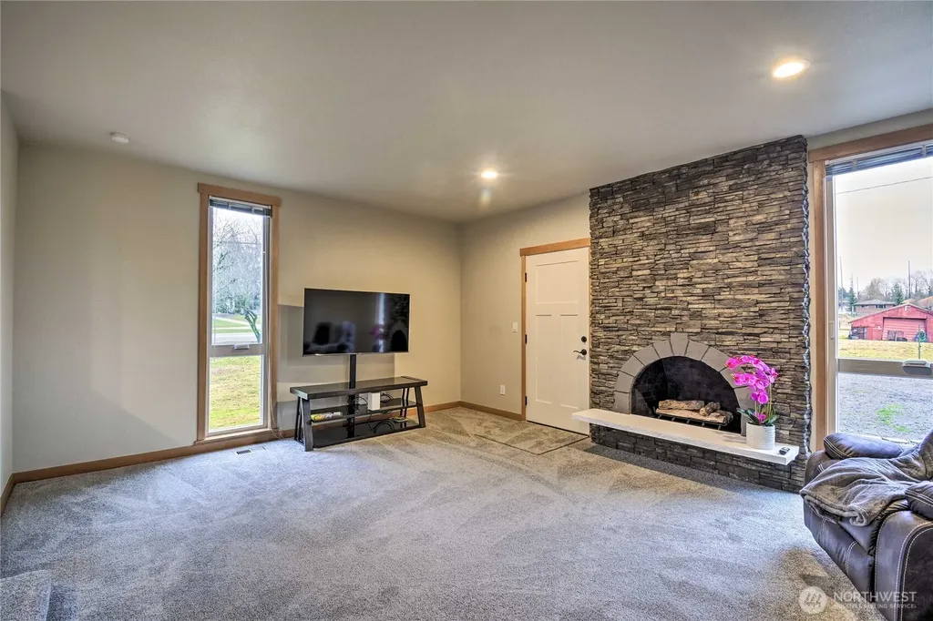 2421 98th Avenue Ct E Edgewood WA 98371