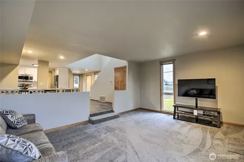 2421 98th Avenue Ct E Edgewood WA 98371