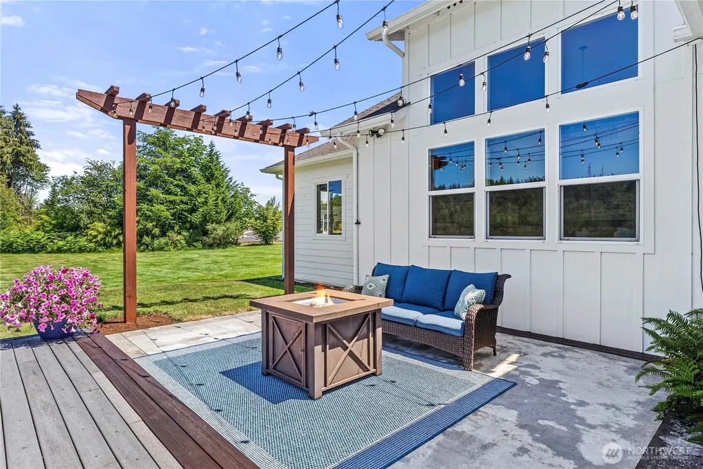 5741 Kirsop Road SW Olympia WA 98512