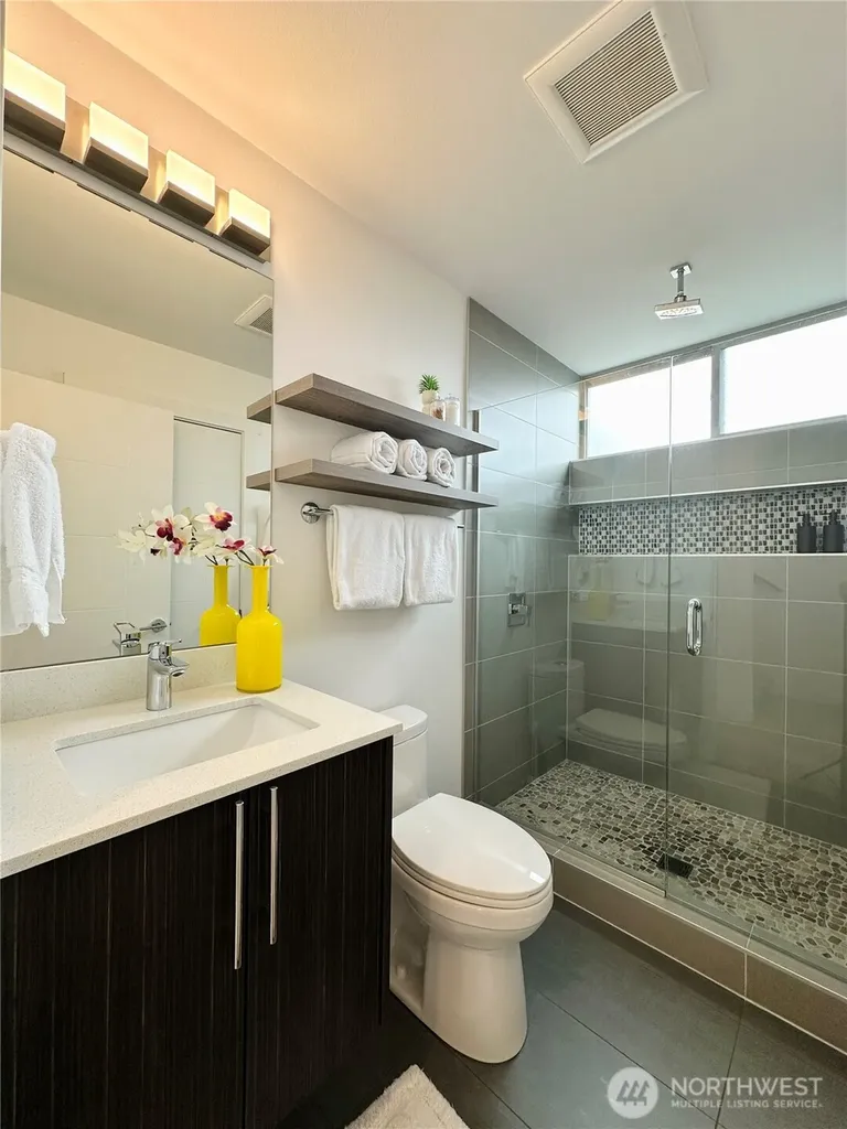 3638 Courtland Place S Seattle WA 98144