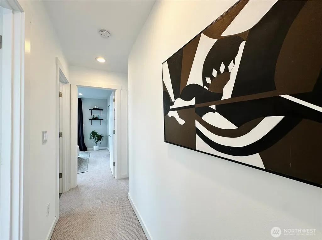 3638 B Courtland Place S Seattle WA 98144