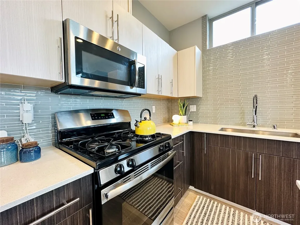 3638 B Courtland Place S Seattle WA 98144