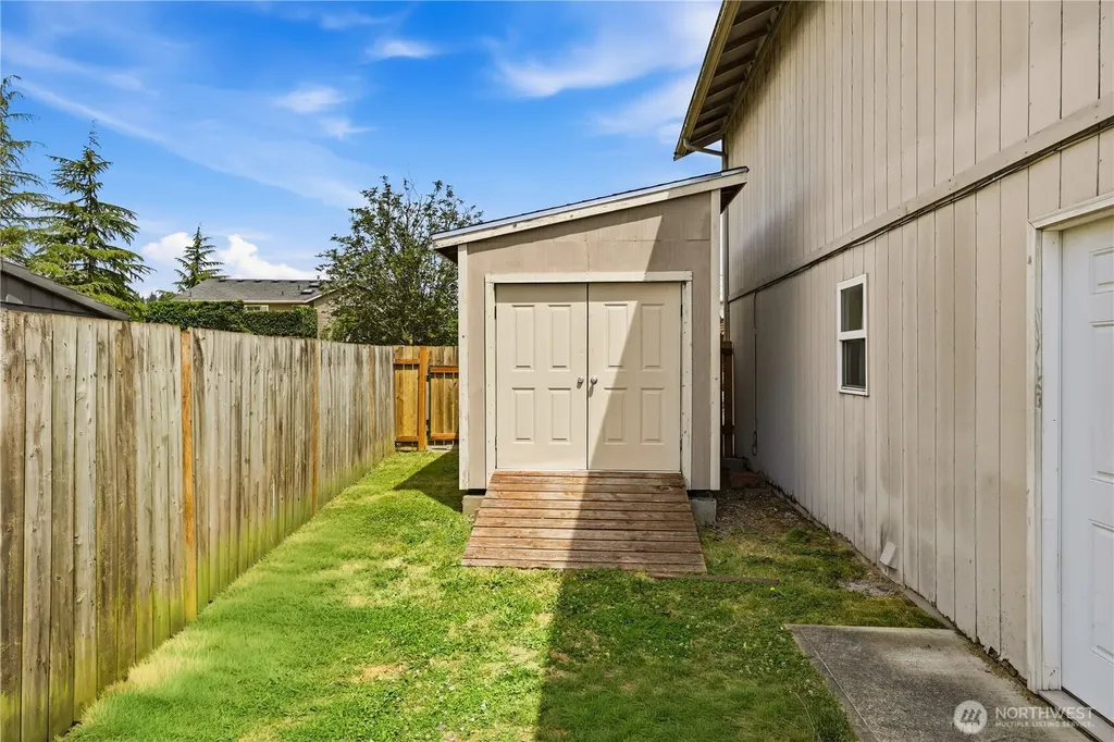 417 Yakima Boulevard Pacific WA 98047