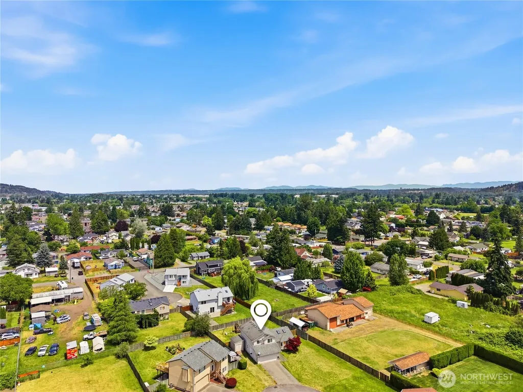 417 Yakima Boulevard Pacific WA 98047