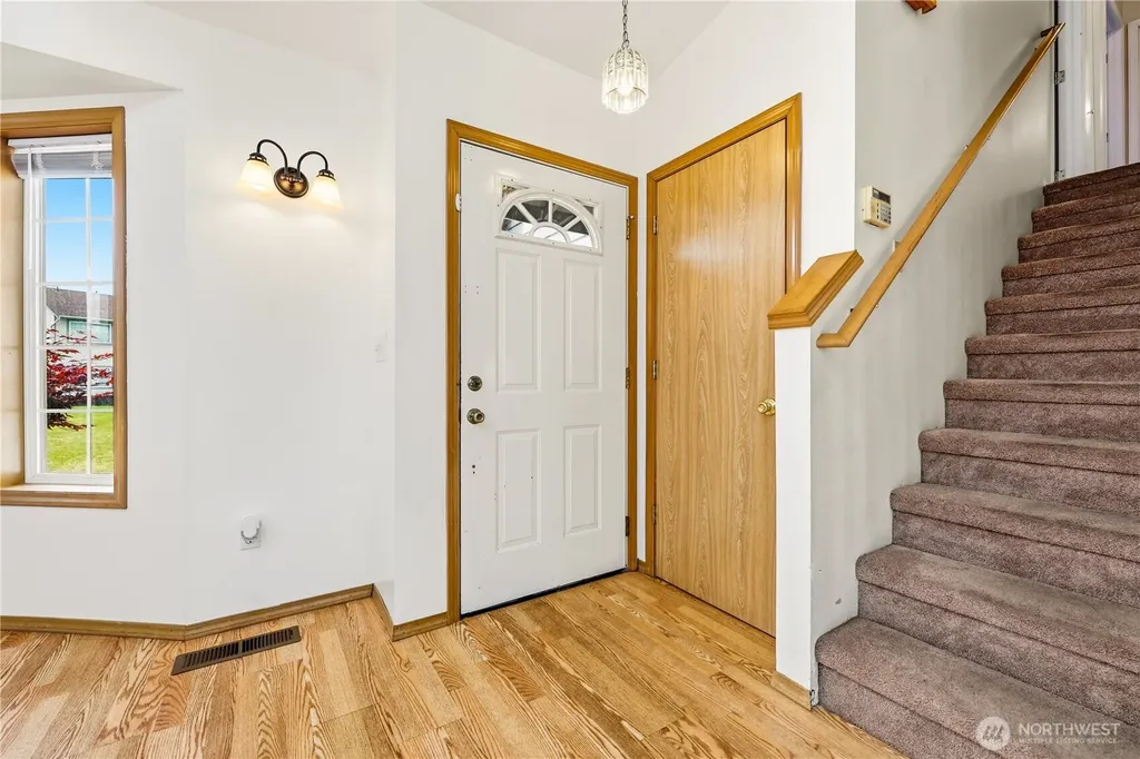 417 Yakima Boulevard Pacific WA 98047