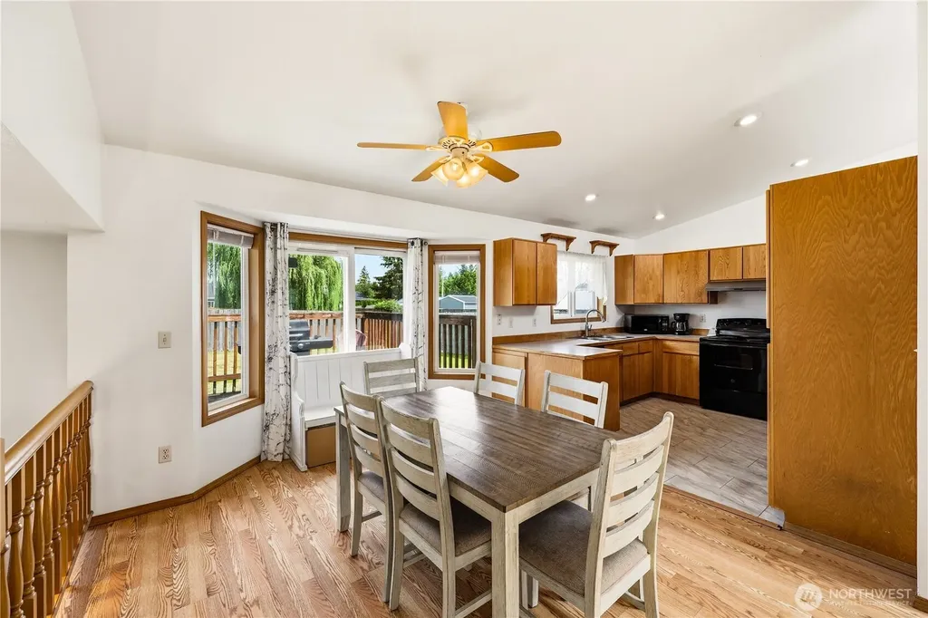 417 Yakima Boulevard Pacific WA 98047
