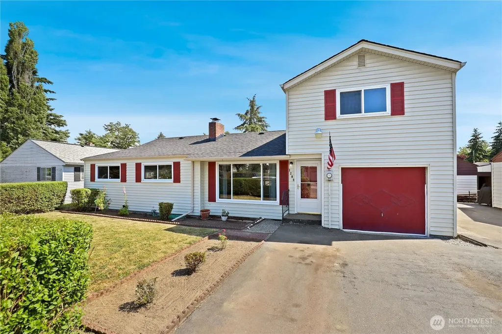 1208 115th Street S Tacoma WA 98444