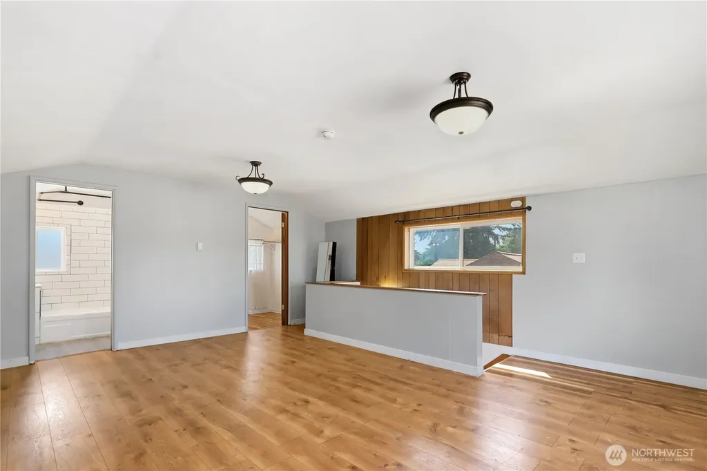 1208 115th Street S Tacoma WA 98444