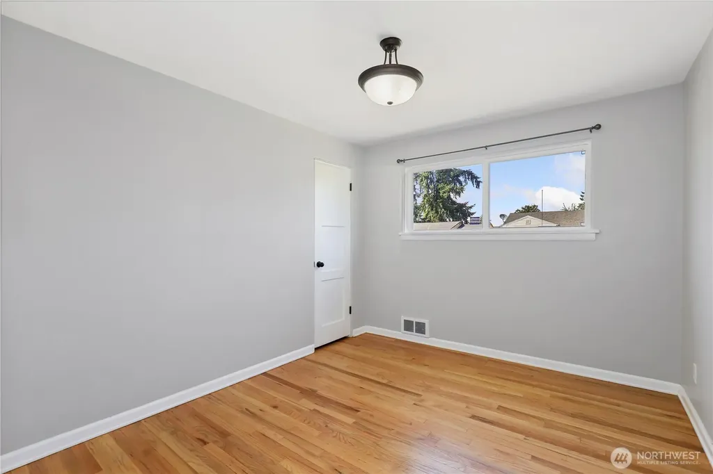 1208 115th Street S Tacoma WA 98444