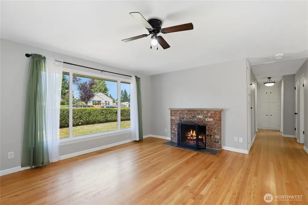 1208 115th Street S Tacoma WA 98444