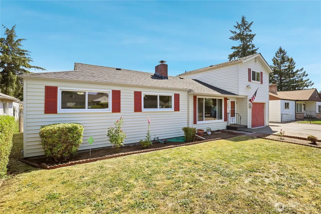 1208 115th Street S Tacoma WA 98444