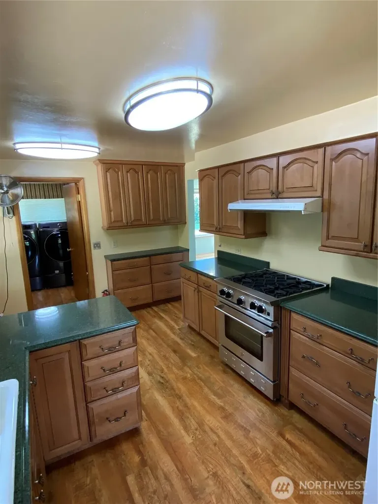 6609 Husky Way SE Lacey WA 98503