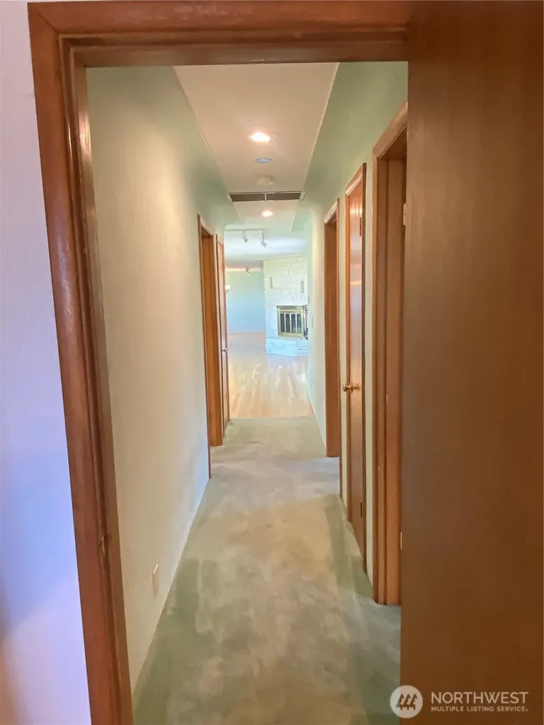 6609 Husky Way SE Lacey WA 98503