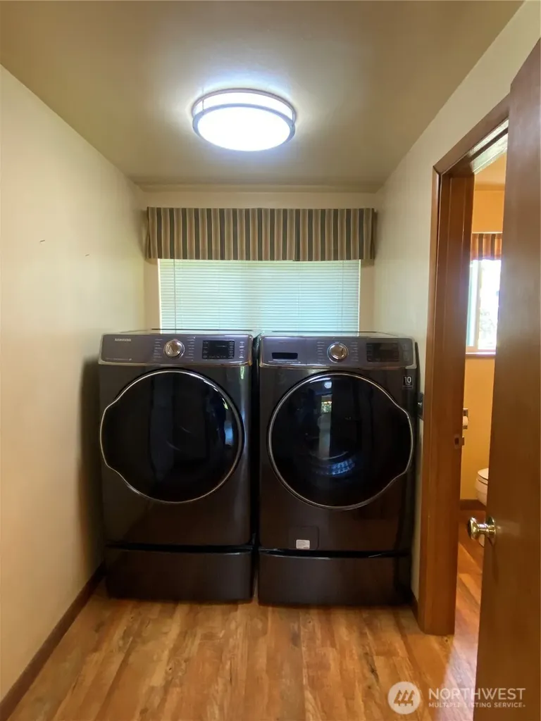 6609 Husky Way SE Lacey WA 98503