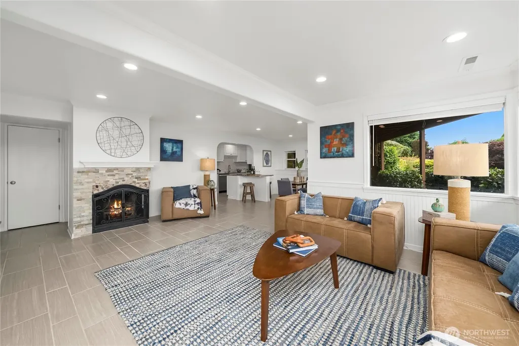 13214 Emerald Drive NW Gig Harbor WA 98329