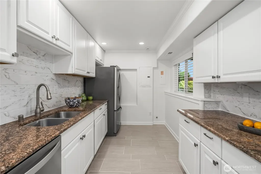 13214 Emerald Drive NW Gig Harbor WA 98329