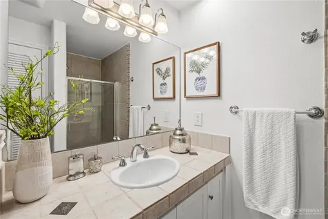 13214 Emerald Drive NW Gig Harbor WA 98329