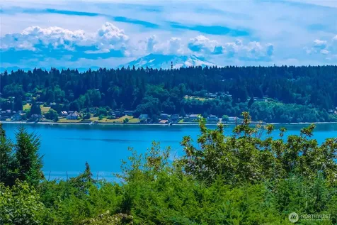 13214 Emerald Drive NW Gig Harbor WA 98329