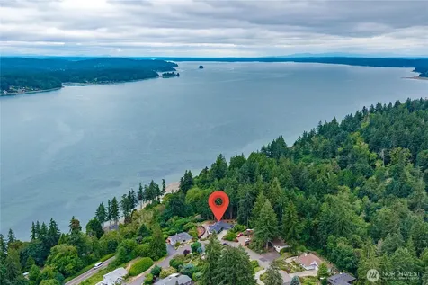 13214 Emerald Drive NW Gig Harbor WA 98329