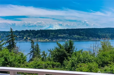 13214 Emerald Drive NW Gig Harbor WA 98329
