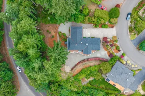 13214 Emerald Drive NW Gig Harbor WA 98329