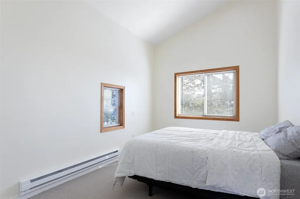 913 Riley Road Oak Harbor WA 98277