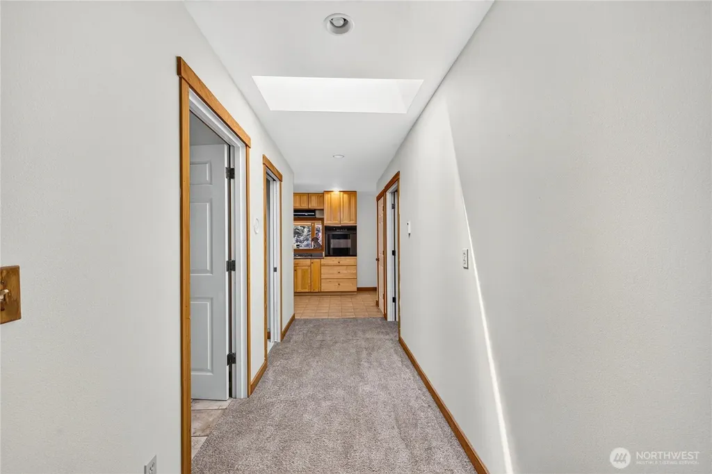 17261 Golden View Avenue La Conner WA 98257