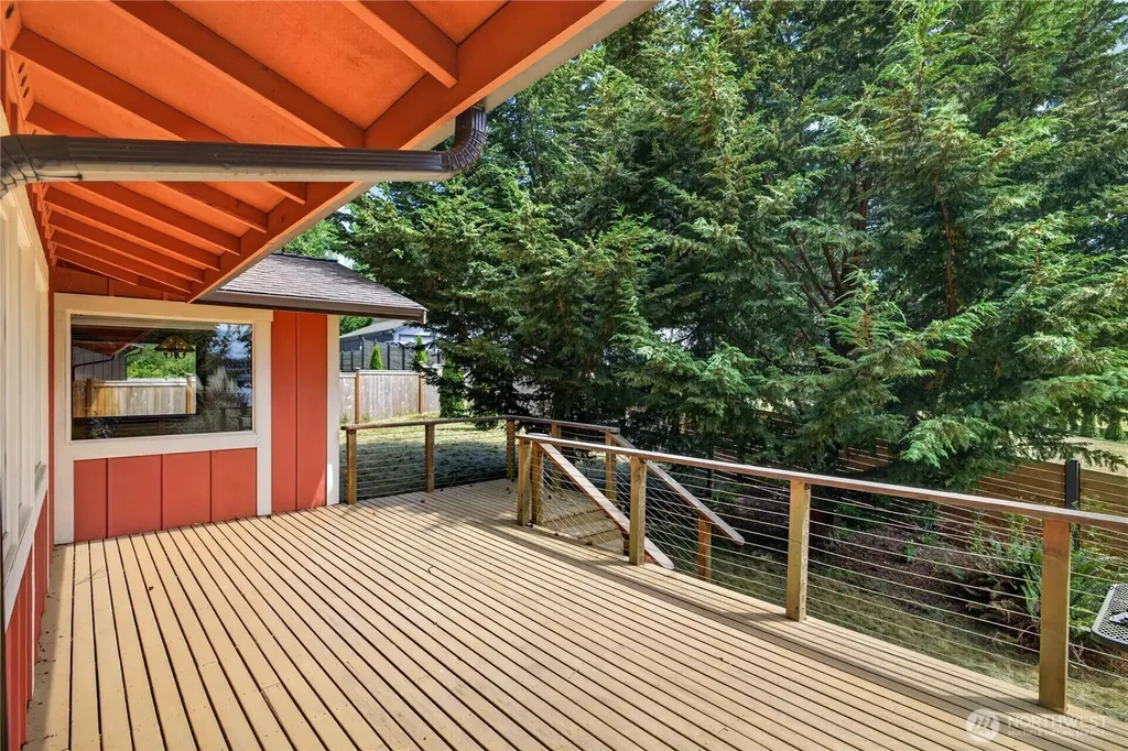 17261 Golden View Avenue La Conner WA 98257