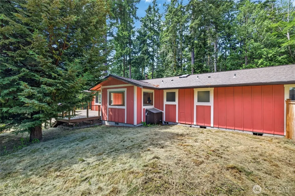 17261 Golden View Avenue La Conner WA 98257