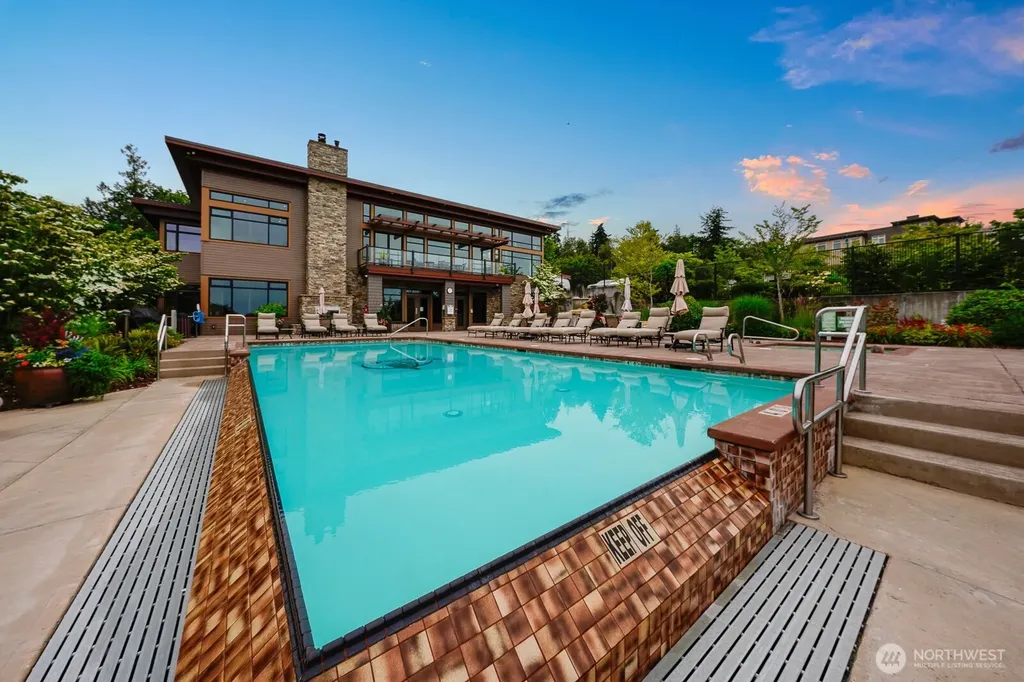 51 Pine Street Edmonds WA 98020