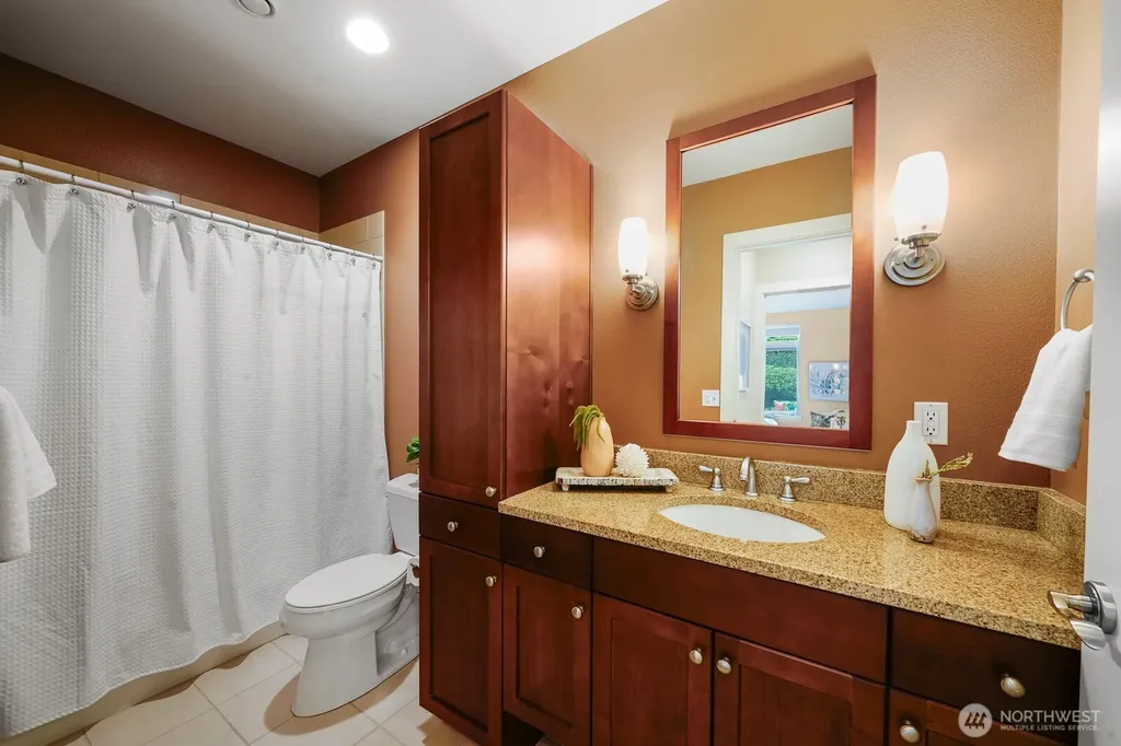 51 Pine Street Edmonds WA 98020