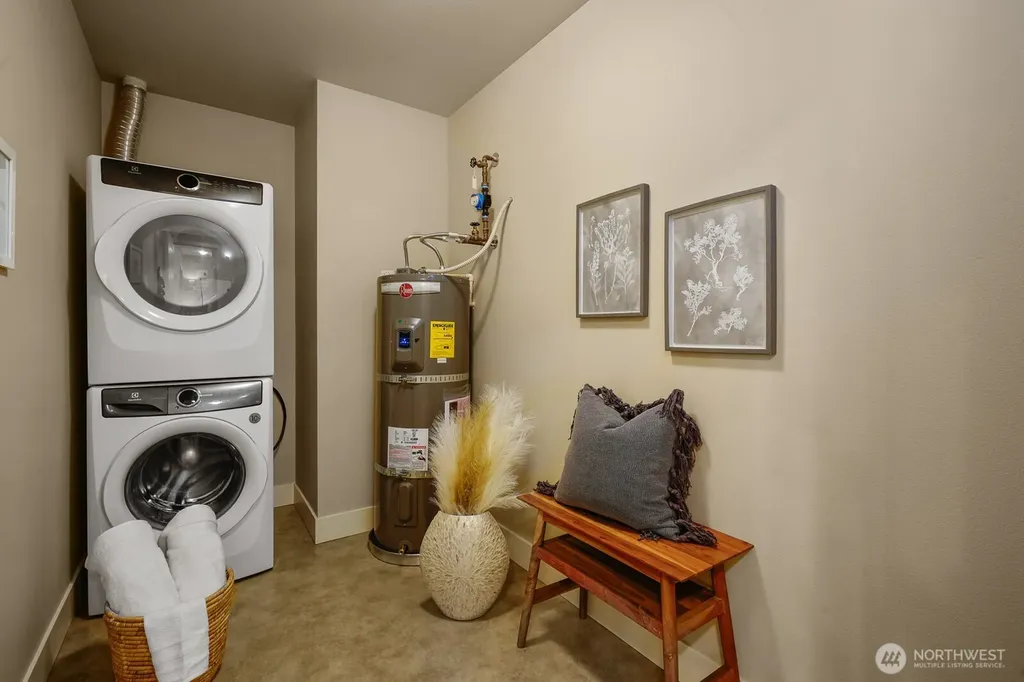 51 Pine Street Edmonds WA 98020