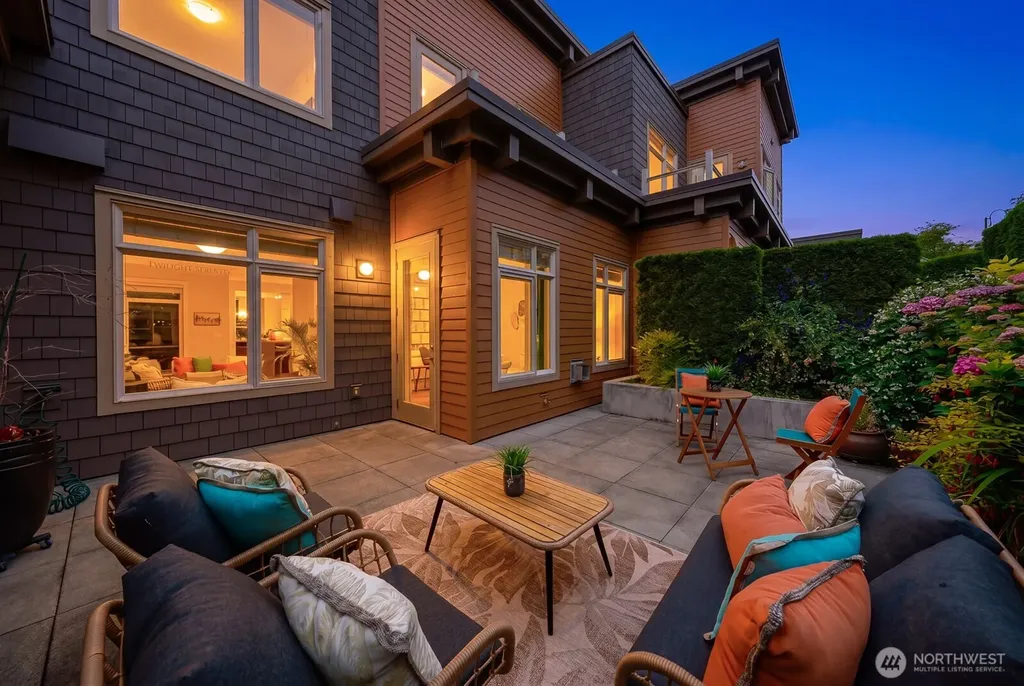 51 Pine Street Edmonds WA 98020