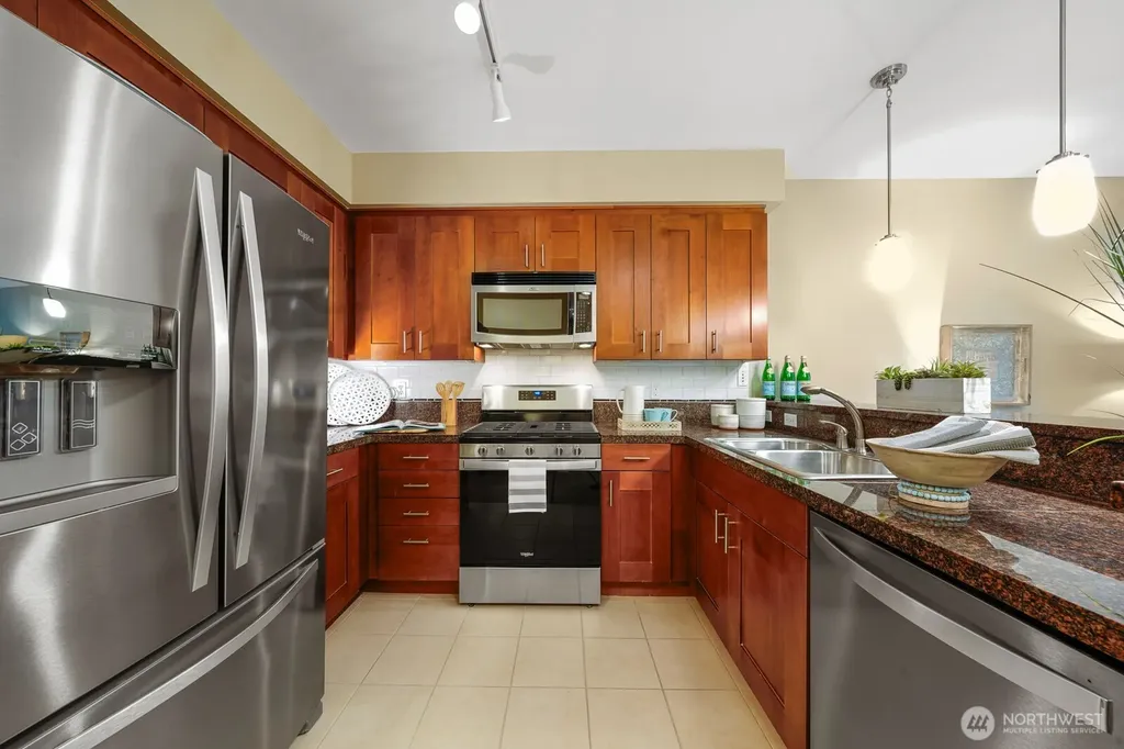 51 Pine Street Edmonds WA 98020