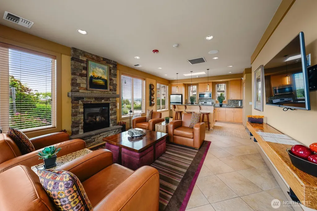 51 Pine Street Edmonds WA 98020