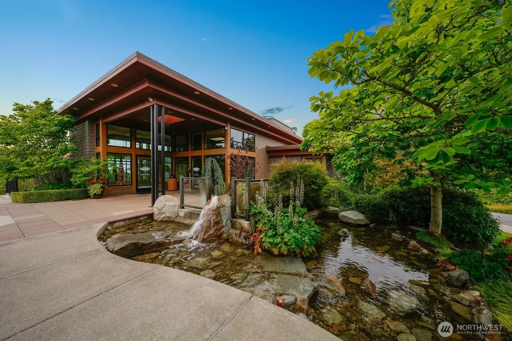 51 Pine Street Edmonds WA 98020