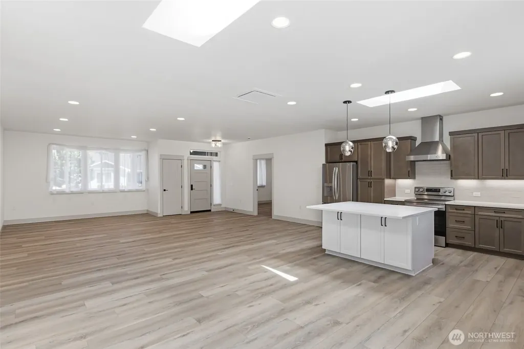 142 E Cobblestone Lane Sequim WA 98382