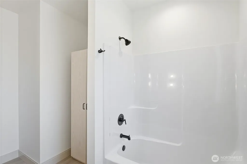 142 E Cobblestone Lane Sequim WA 98382