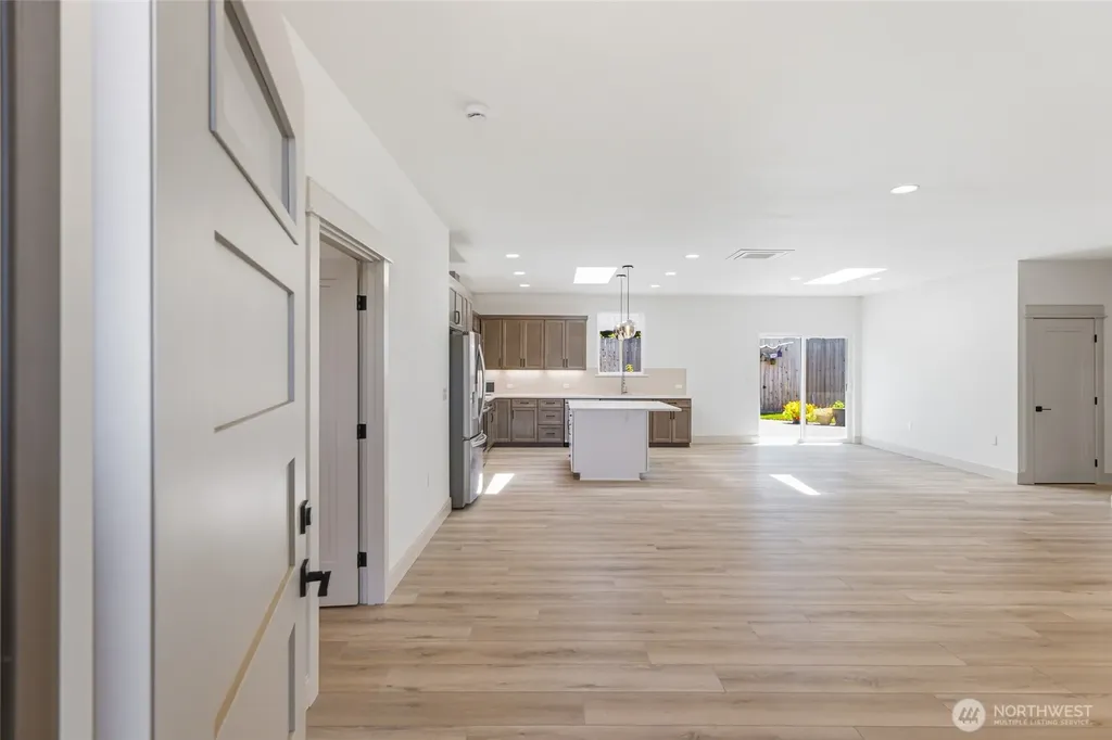 142 E Cobblestone Lane Sequim WA 98382