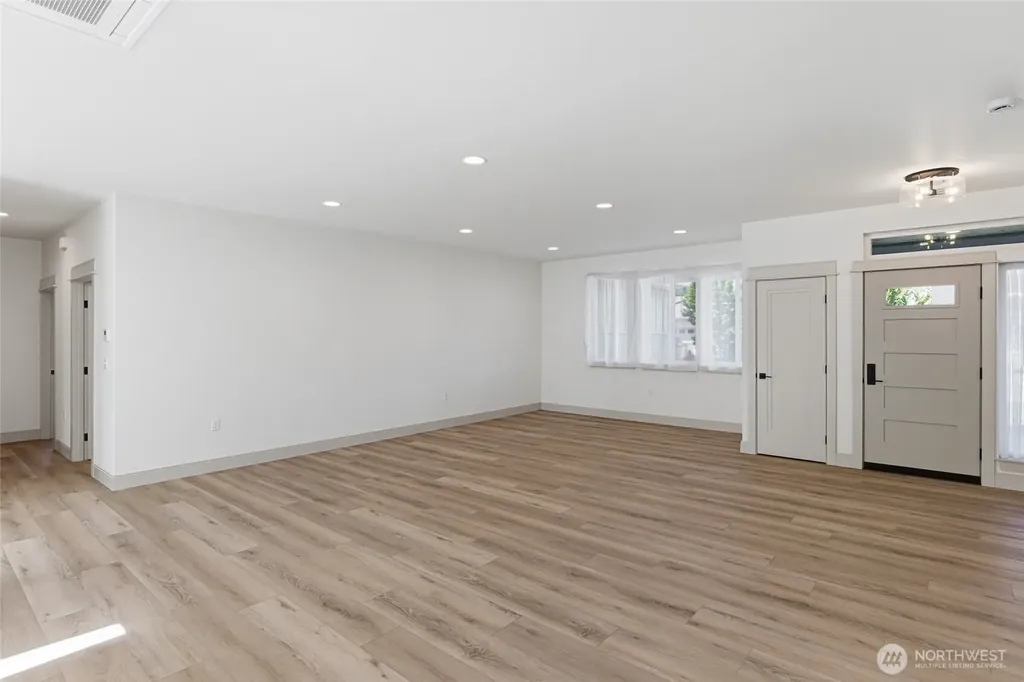 142 E Cobblestone Lane Sequim WA 98382