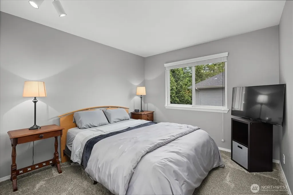 11325 NE 144th Place Kirkland WA 98034