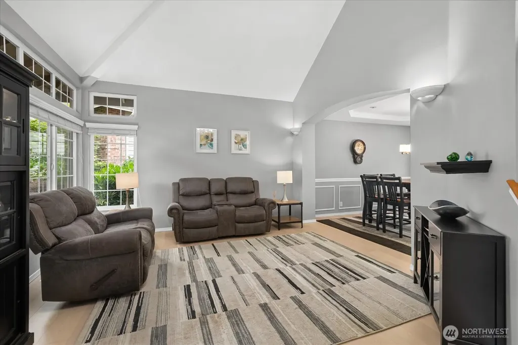 11325 NE 144th Place Kirkland WA 98034