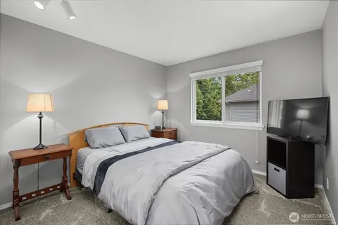 11325 NE 144th Place Kirkland WA 98034