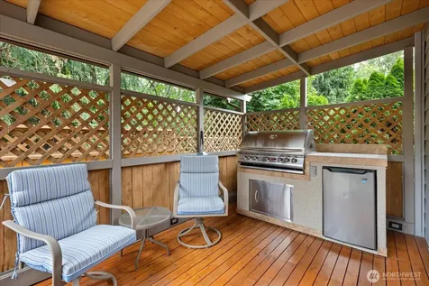 11325 NE 144th Place Kirkland WA 98034