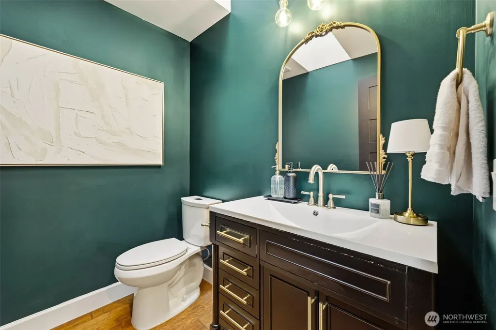 505 NE 78th Street Seattle WA 98115