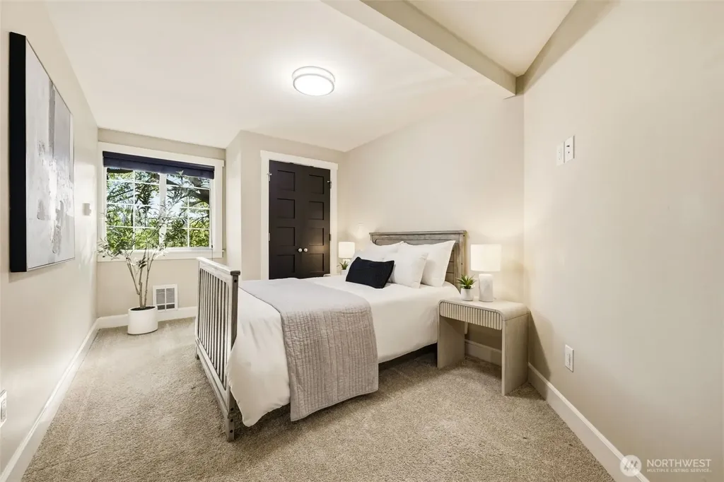 505 NE 78th Street Seattle WA 98115