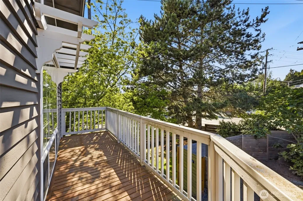 505 NE 78th Street Seattle WA 98115