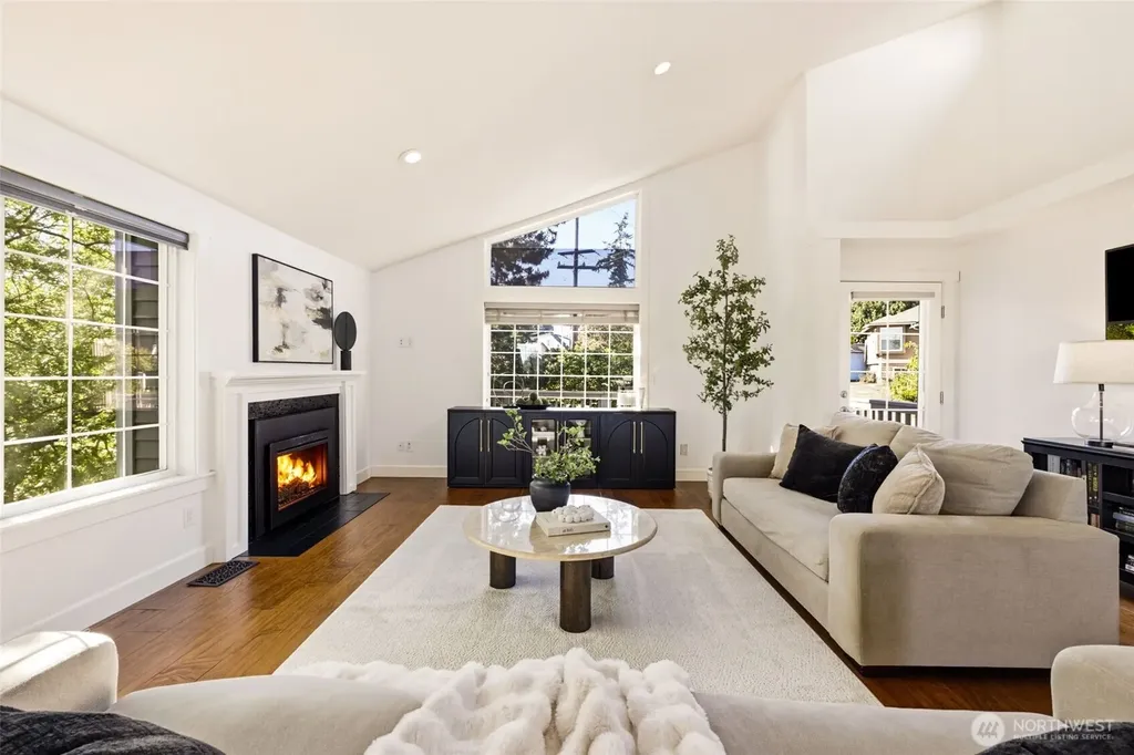 505 NE 78th Street Seattle WA 98115